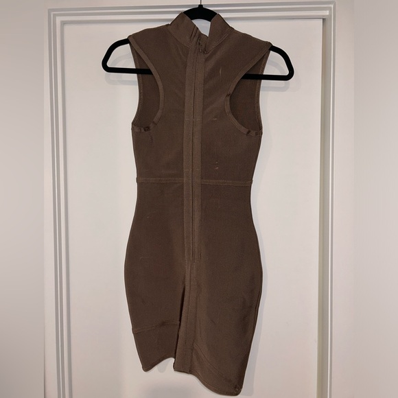 Mistress Rocks Dress - Picture 3 of 3